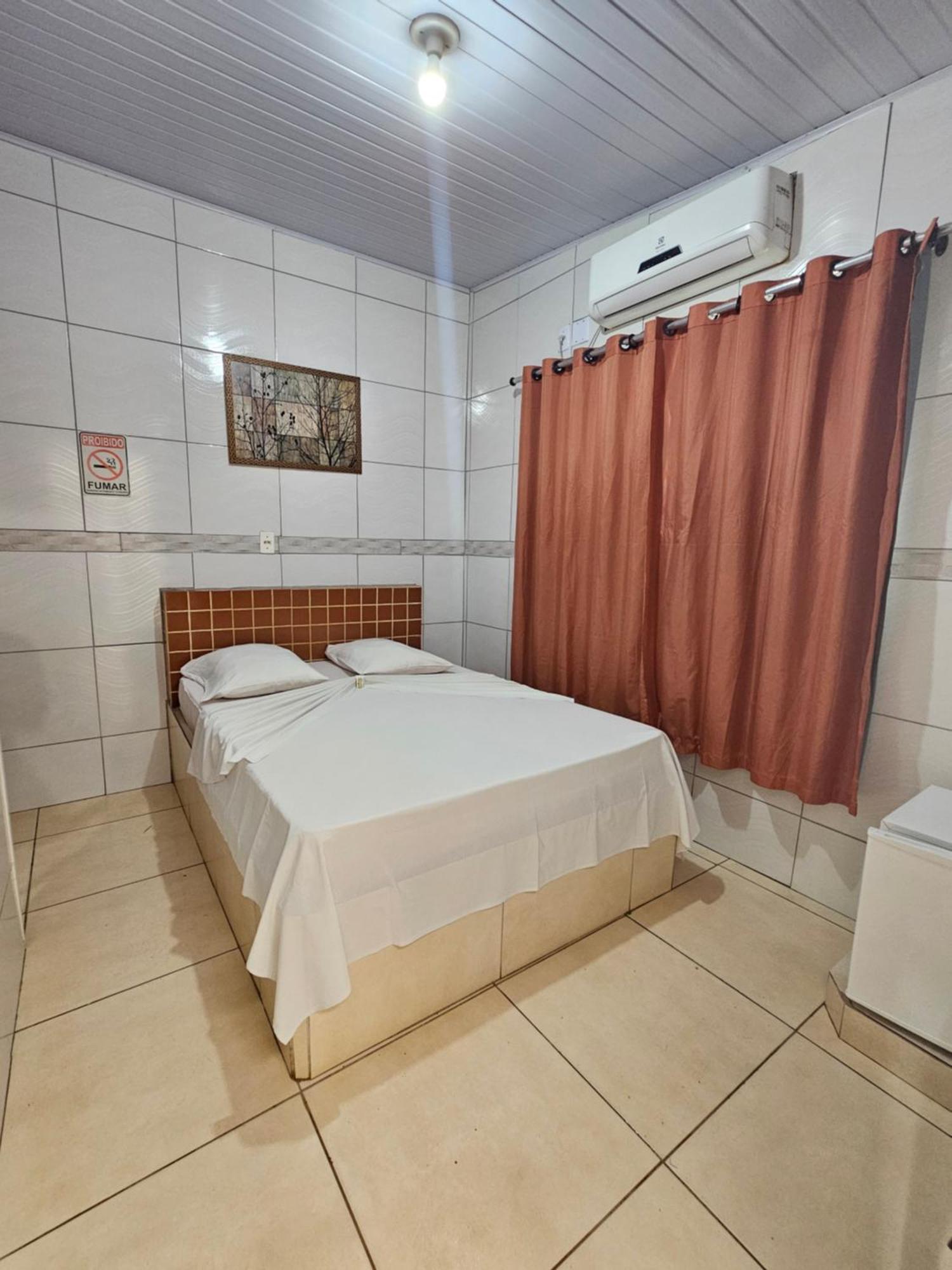 Arahra Hotel Апаресида-ди-Гояния Экстерьер фото